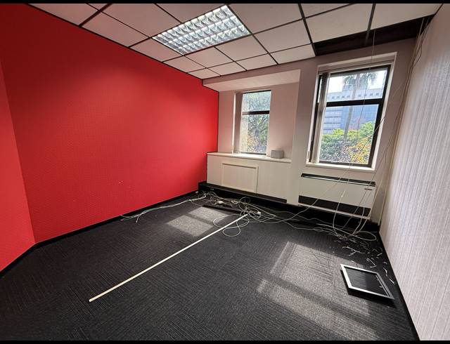 377M² OFFICE TO LET IN ROSEBANK